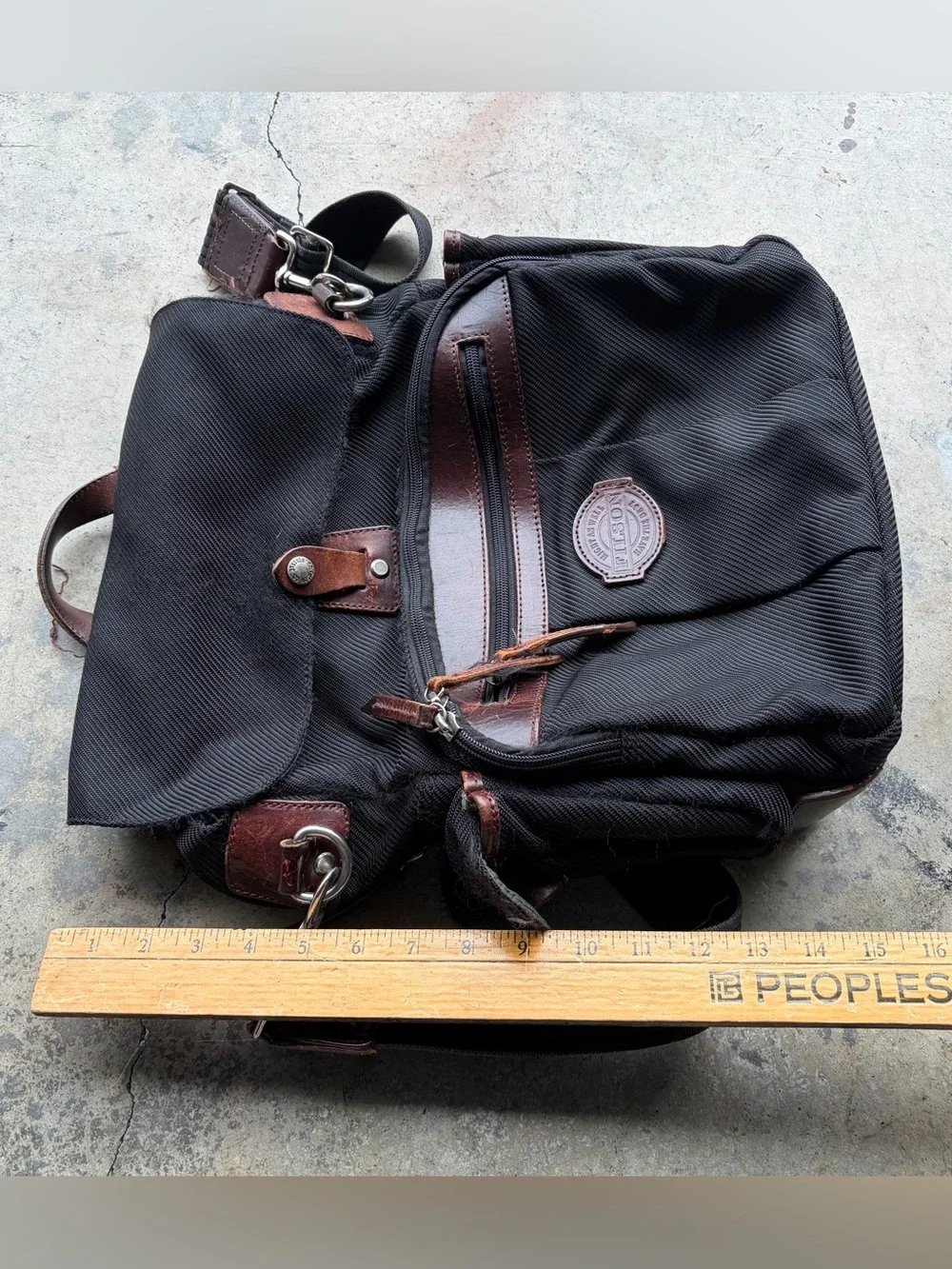 Filson Passage Computer Bag Nylon Leather Trim